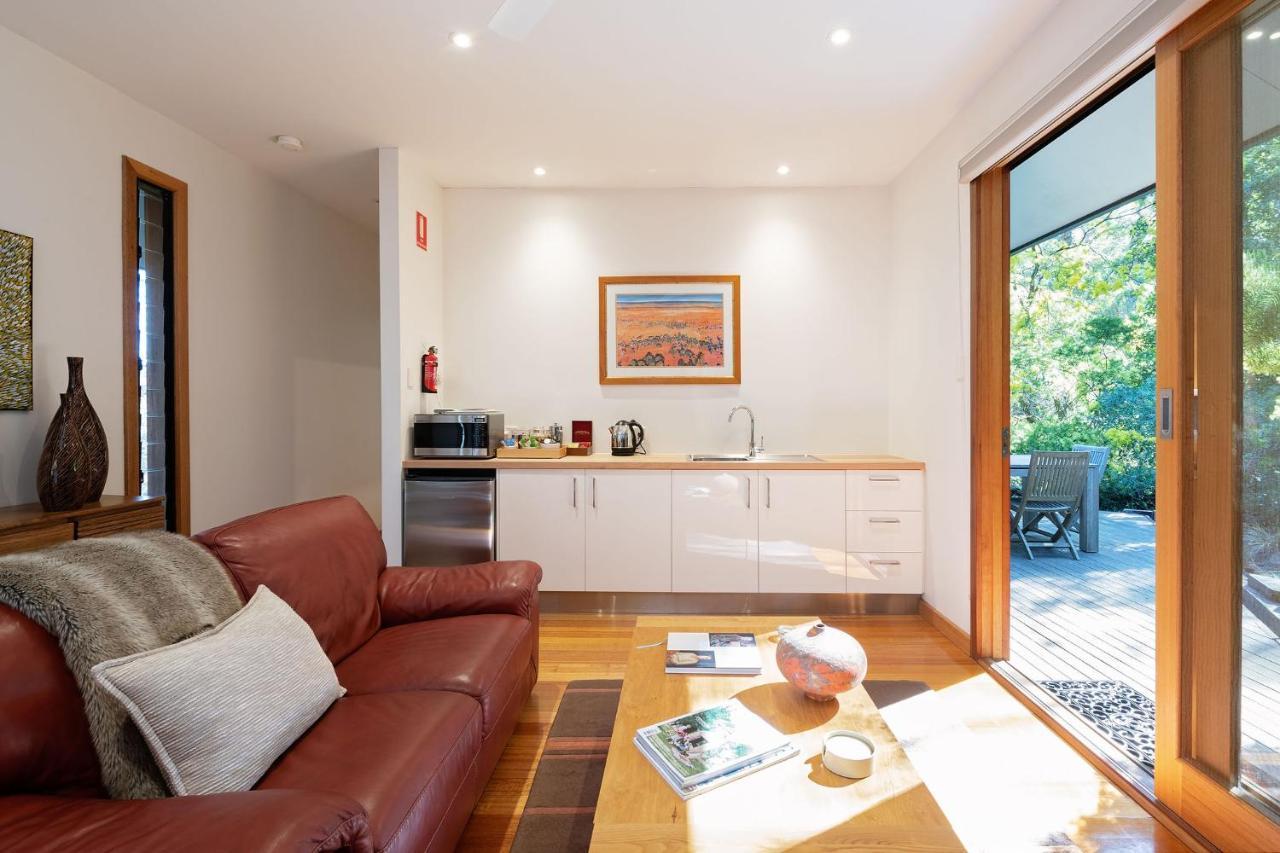 Cladich Pavilions Bed And Breakfast Aldgate Bagian luar foto