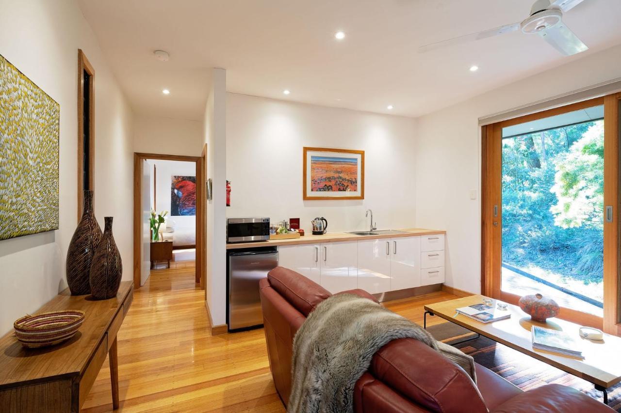 Cladich Pavilions Bed And Breakfast Aldgate Bagian luar foto