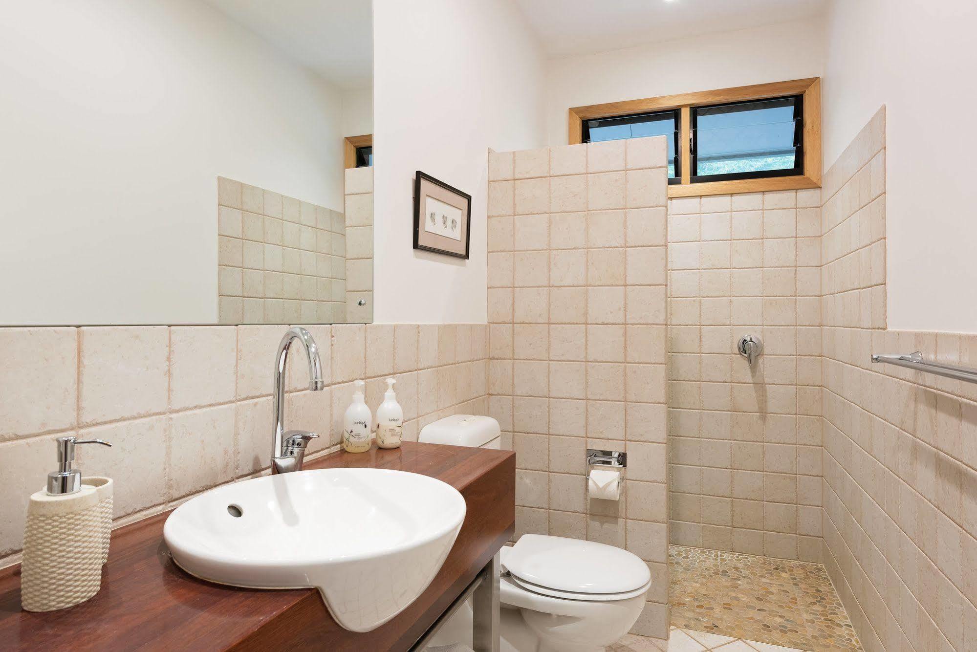 Cladich Pavilions Bed And Breakfast Aldgate Bagian luar foto
